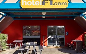 Hotelf1 Annemasse Hotel Renove
